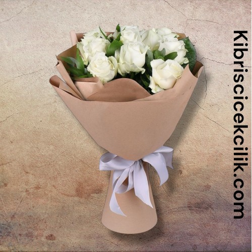 11 Beyaz Gül Buketi