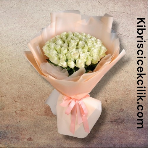 51 Beyaz Gül Buketi