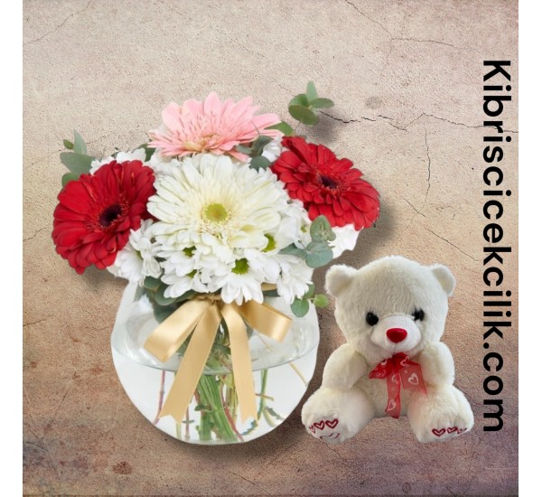 Akvaryumda Karışık Çiçek Ayıcık Akvaryumda Karışık Çiçek Ayıcık