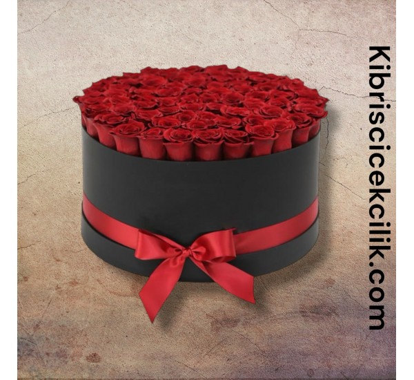 Kutuda 101 Kırmızı Gül Kutuda 101 Kırmızı Gül