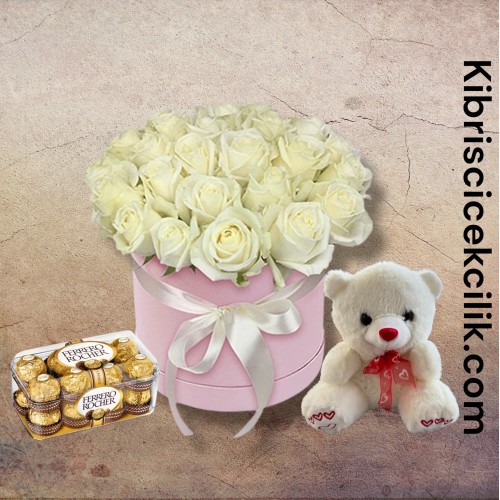 Kutuda 25 Beyaz Gül Ayıcık 16'lı Ferrero Çikolata Kutuda 25 Beyaz Gül Ayıcık 16'lı Ferrero Çikolata