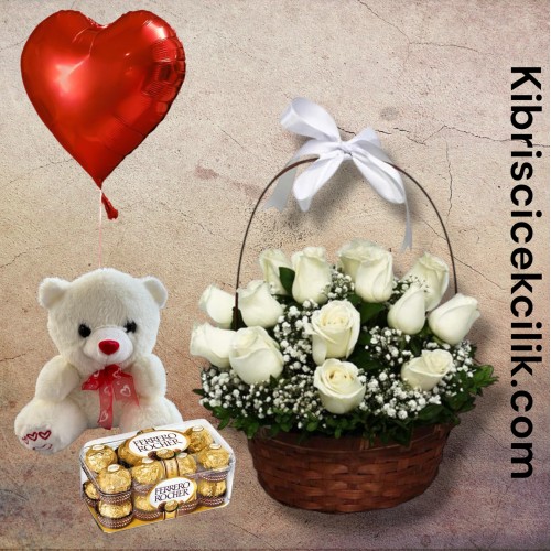 Sepette 15 Beyaz Gül Ayıcık 16'lı Ferrero Çikolata Kalp Helyum Balon