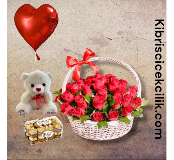 Sepette 33 Kırmızı Gül Ayıcık 16'lı Ferrero Çikolata Kalp Helyum Balon