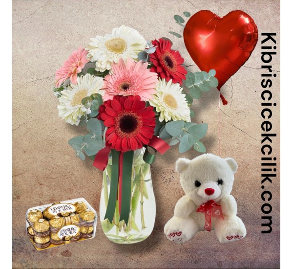 Vazoda Gerbera Ayıcık 16'lı Ferrero Çikolata Kalp Helyum Balon Vazoda Gerbera Ayıcık 16'lı Ferrero Çikolata Kalp Helyum Balon