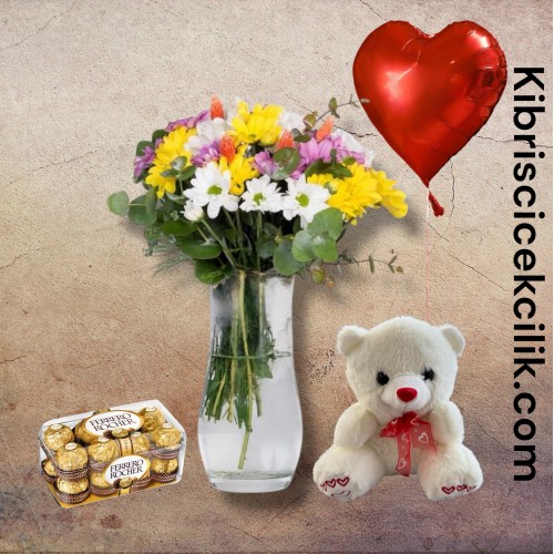 Vazoda Karışık Çiçek Ayıcık 16'lı Ferrero Çikolata Kalp Helyum Balon